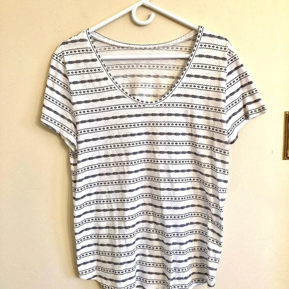 LOFT Top - Picture 5 of 5